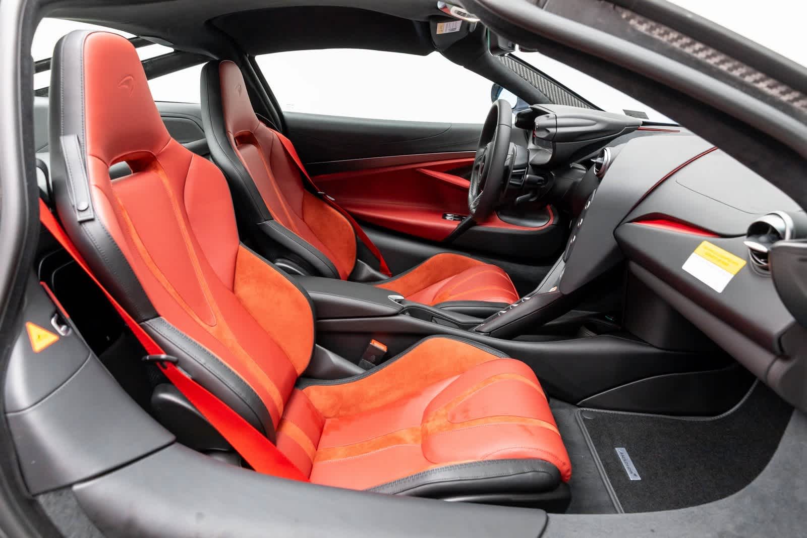 2026 McLaren 750S Base