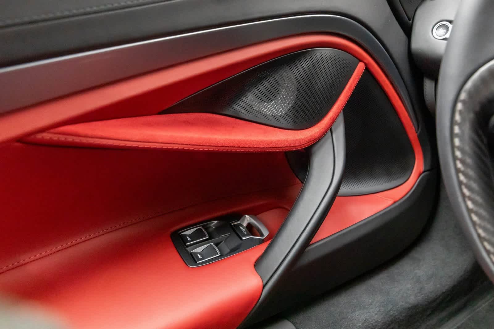 2026 McLaren 750S Base