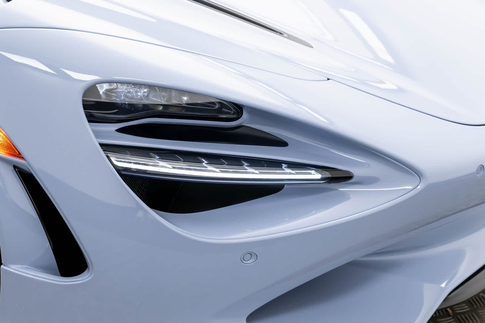 2026 McLaren 750S Base