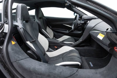 2027 McLaren 750S Base