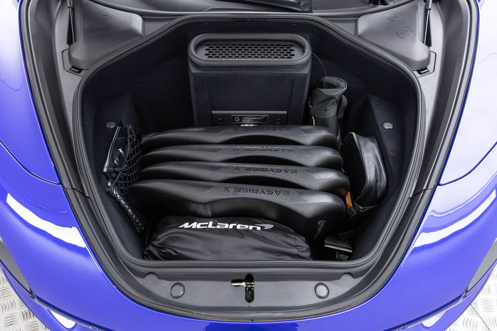 2027 McLaren 750S Base