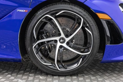 2027 McLaren 750S Base
