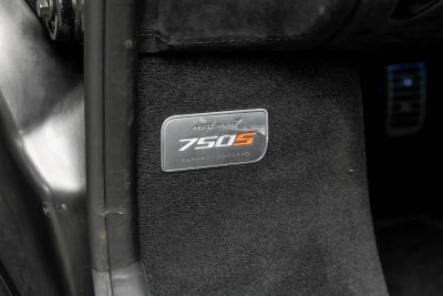 2025 McLaren 750S Spider