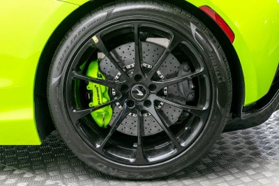 2026 McLaren Artura Base