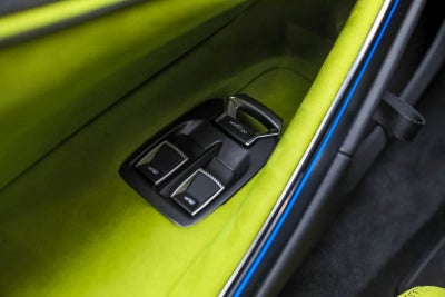 2026 McLaren Artura Base