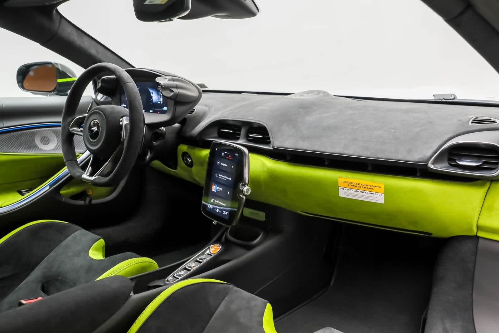 2026 McLaren Artura Base