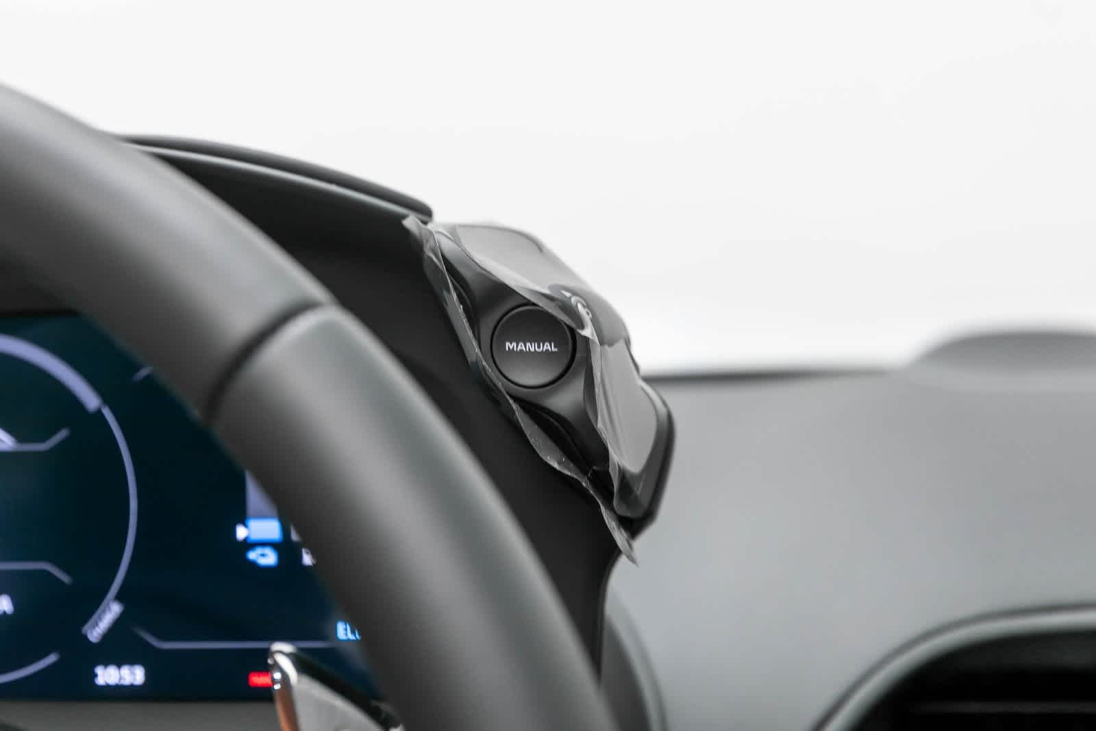 2025 McLaren Artura Spider