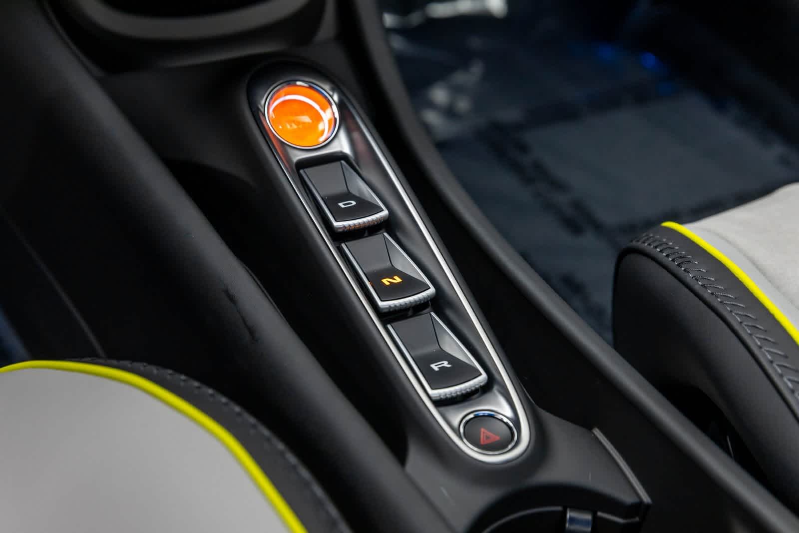 2026 McLaren Artura Spider