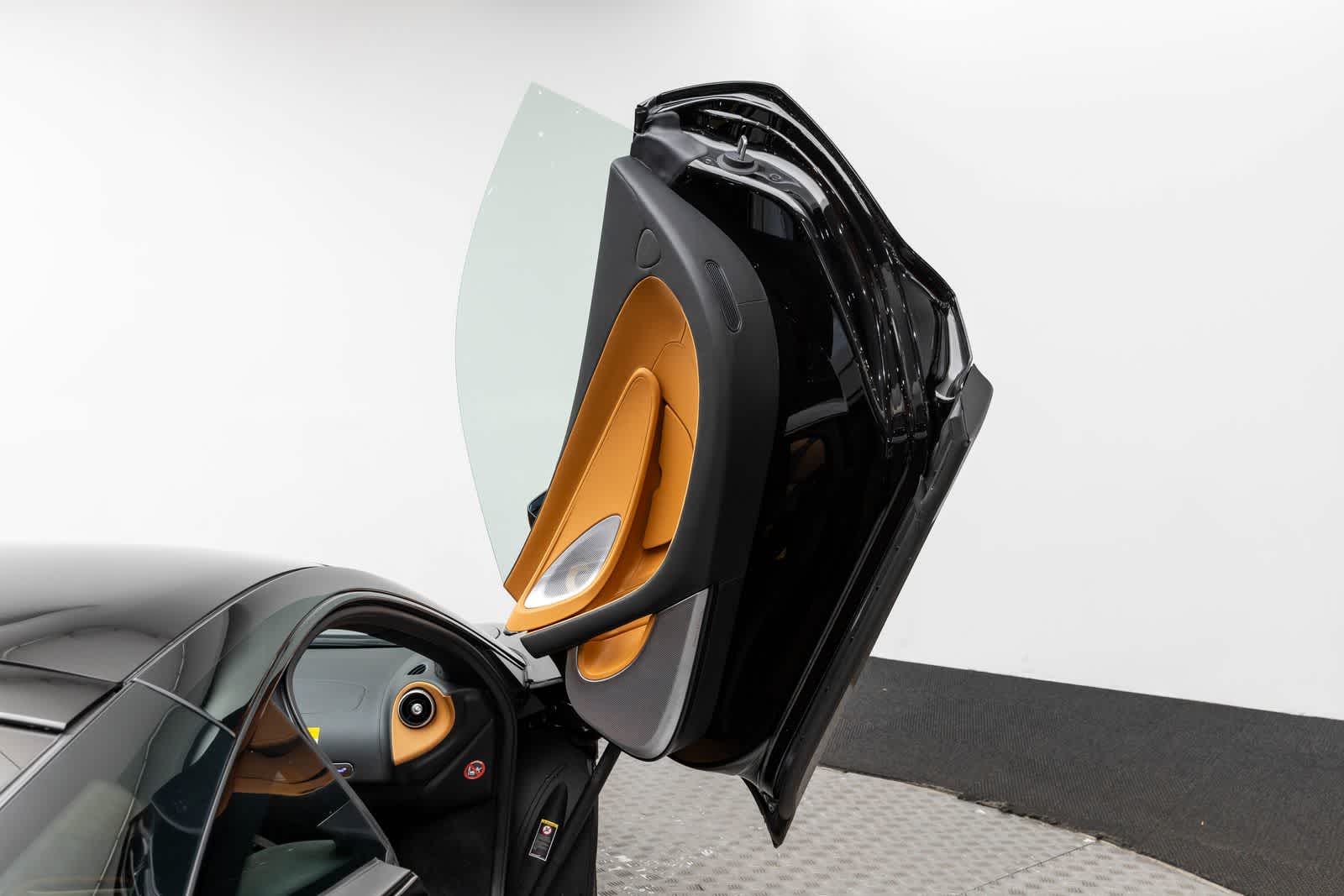2026 McLaren GTS Base