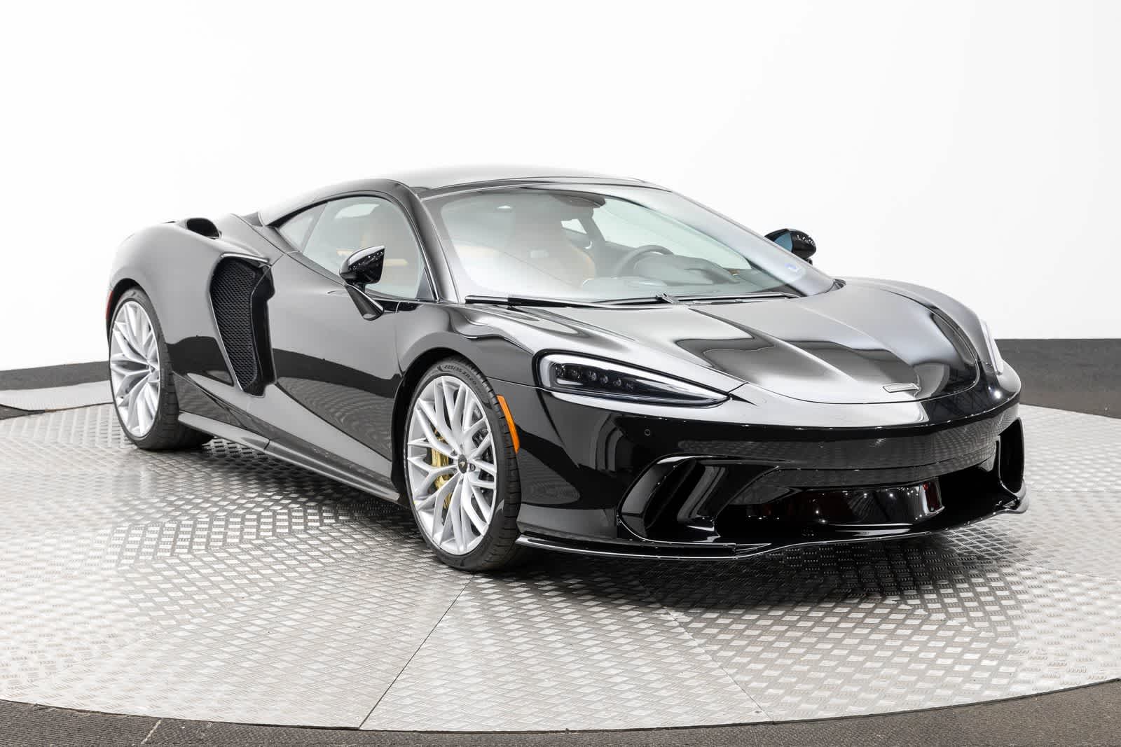 2026 McLaren GTS Base