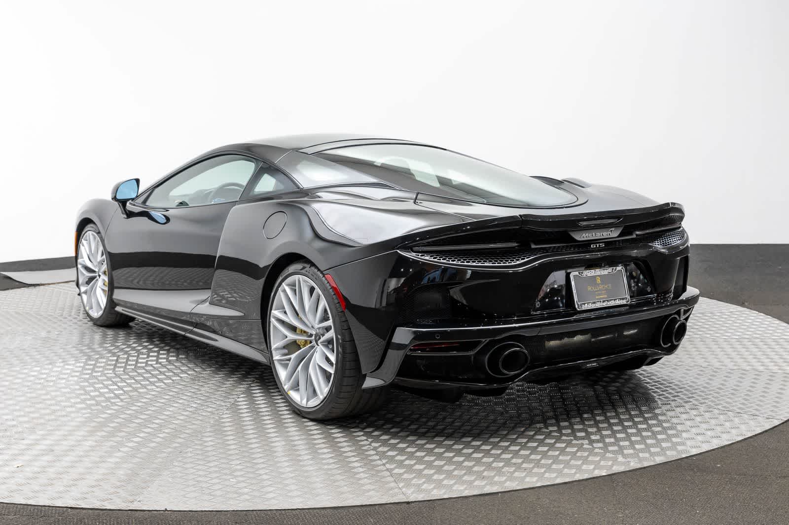 2026 McLaren GTS Base