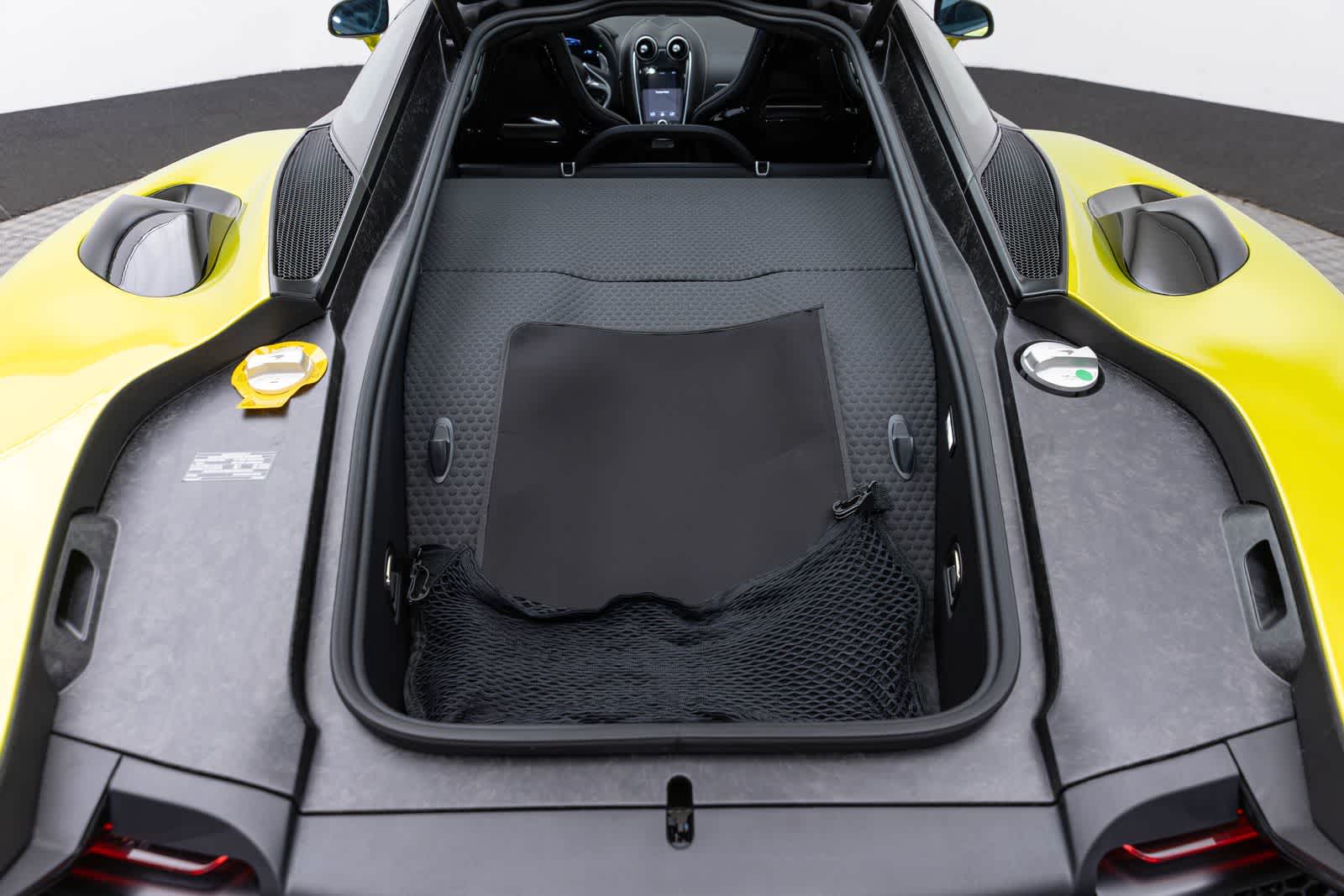 2027 McLaren GTS Base