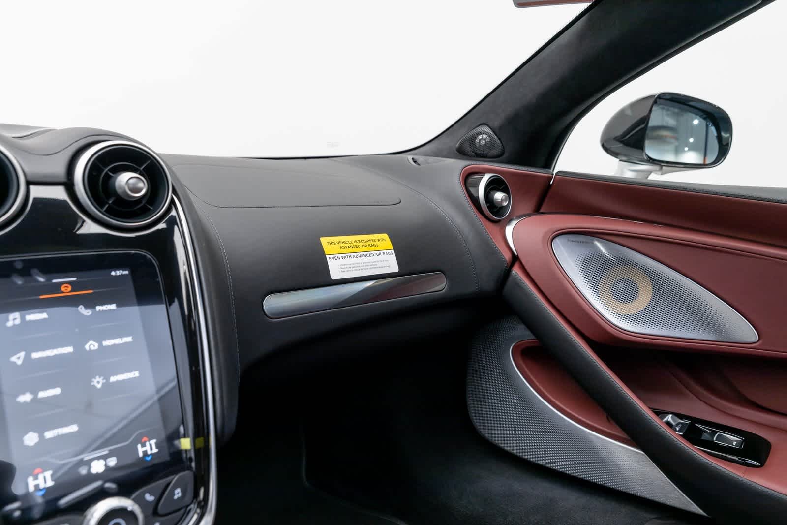 2025 McLaren GTS Base