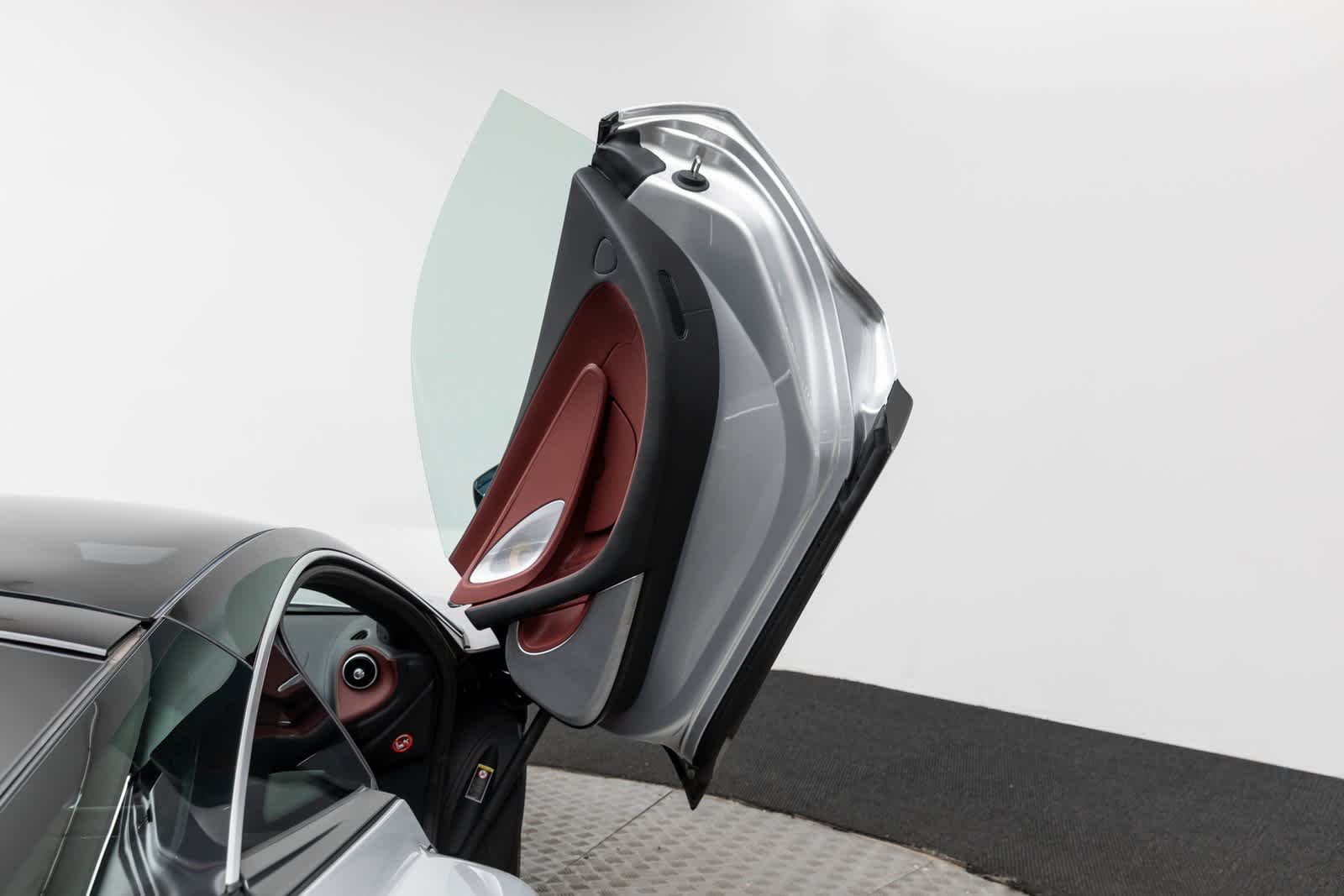 2025 McLaren GTS Base