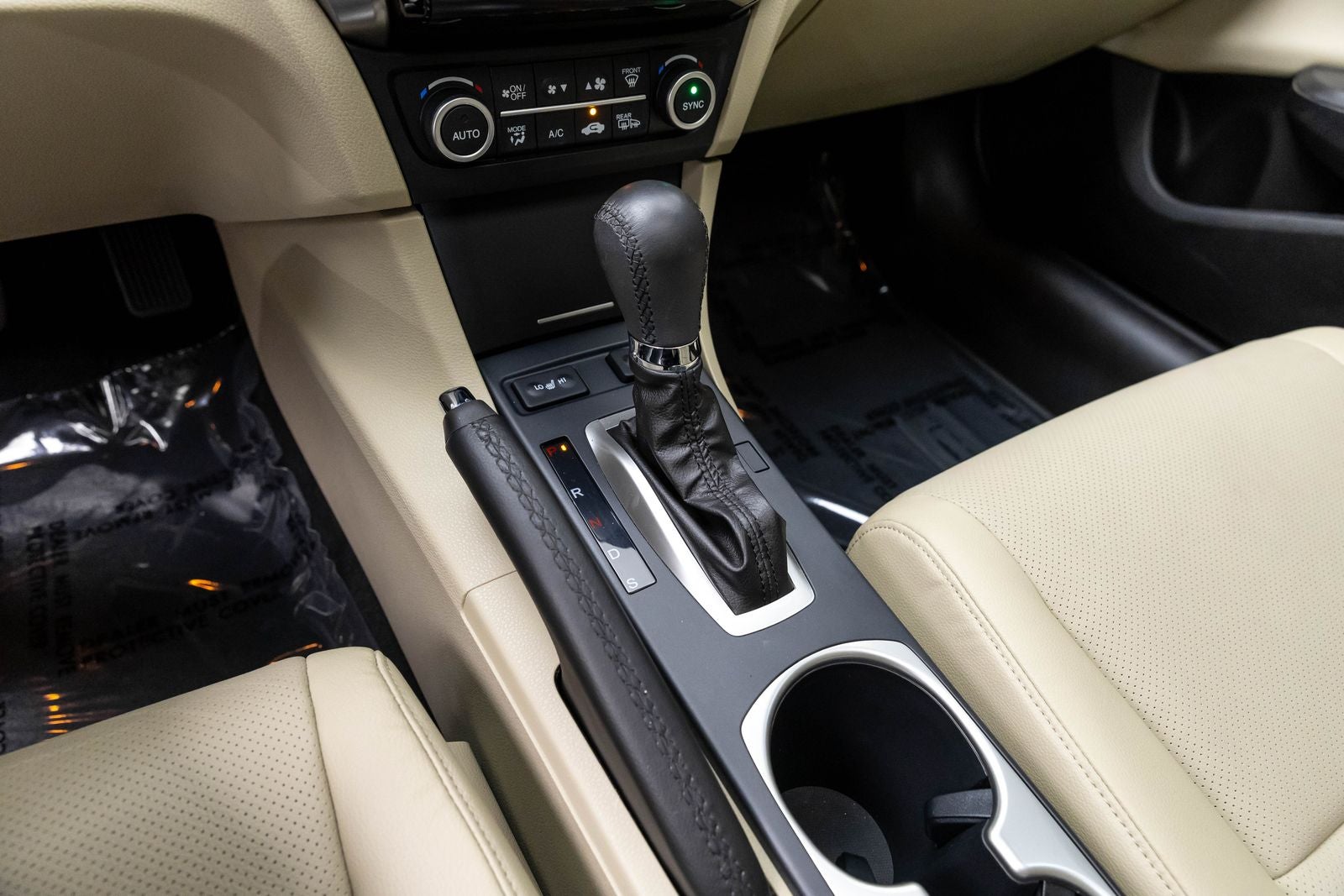 2018 Acura ILX w/Premium Pkg