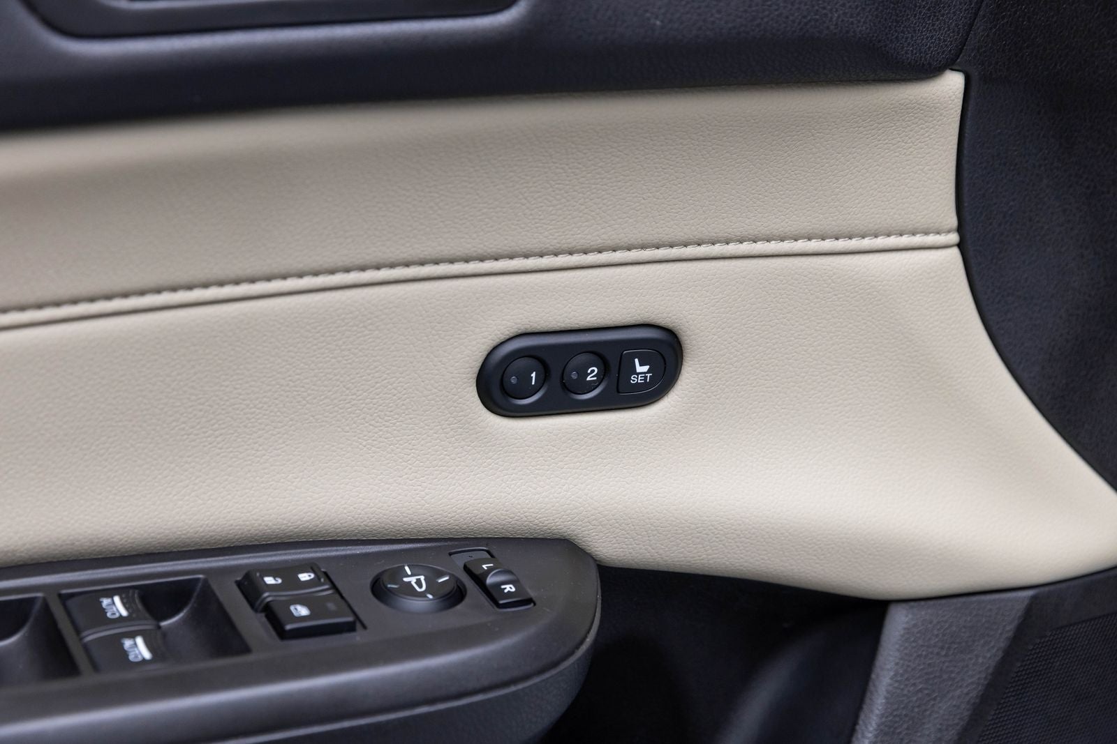 2018 Acura ILX w/Premium Pkg