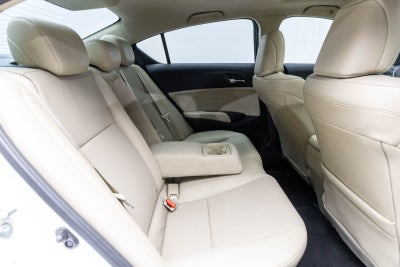 2018 Acura ILX w/Premium Pkg