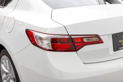 2018 Acura ILX w/Premium Pkg