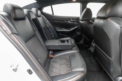 2021 Nissan Maxima SR