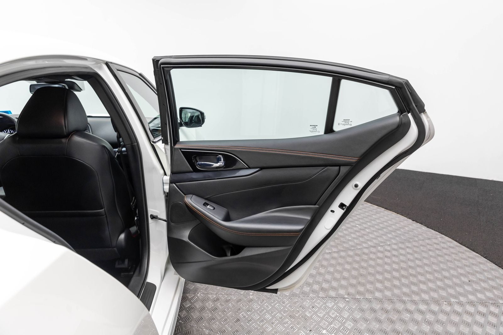 2021 Nissan Maxima SR
