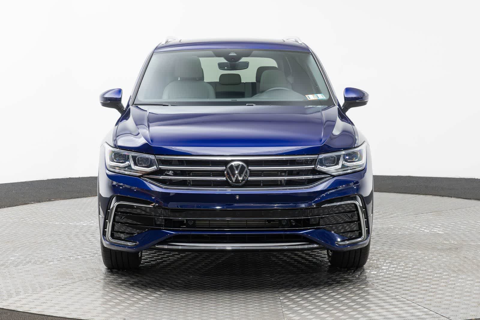 2023 Volkswagen Tiguan SEL R-Line