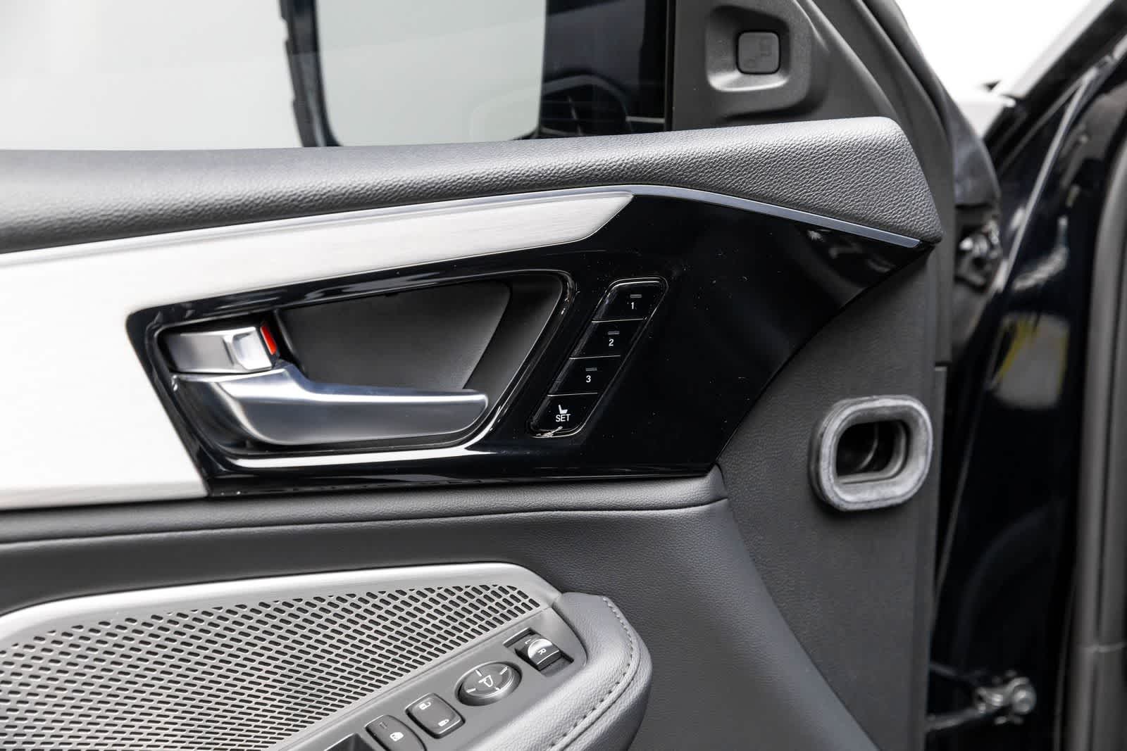 2023 Acura MDX SH-AWD