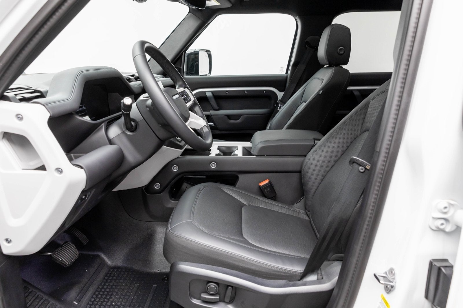 2025 Land Rover Defender S