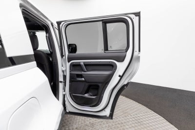 2025 Land Rover Defender S