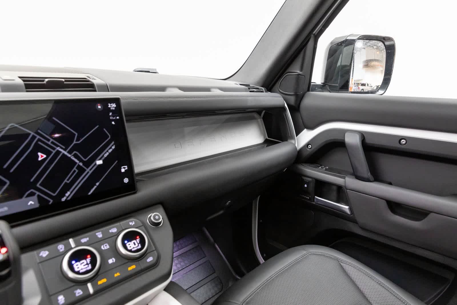 2025 Land Rover Defender S