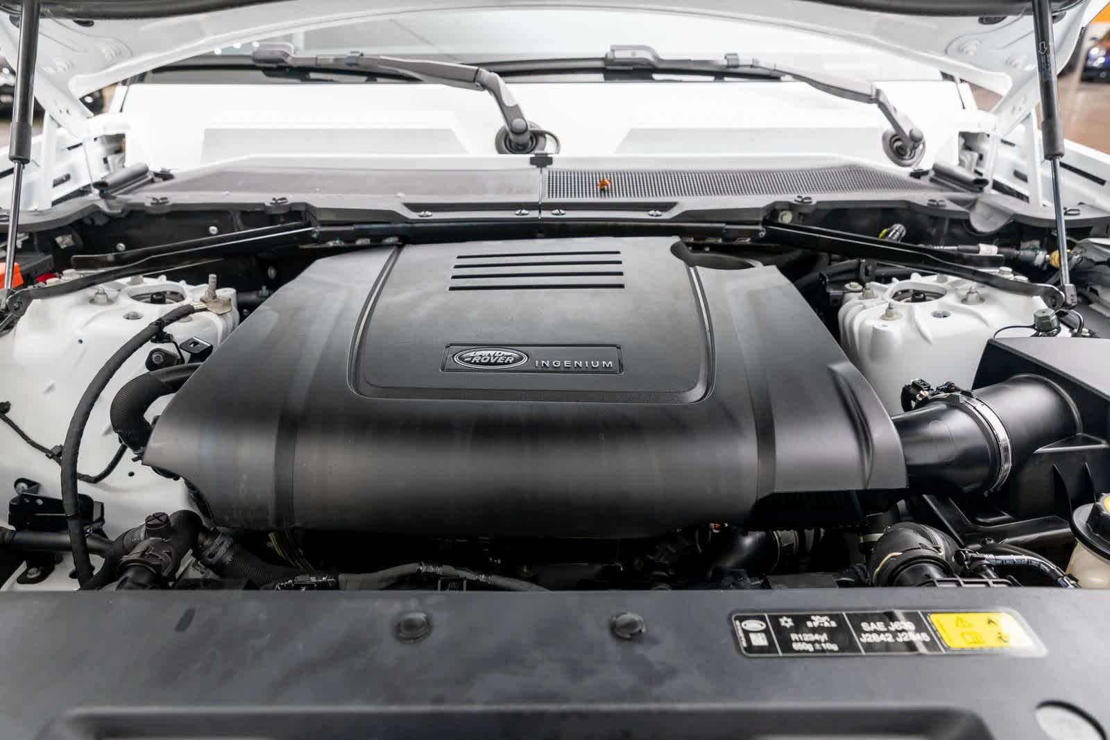 2025 Land Rover Defender S