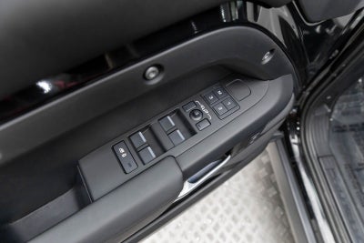 2025 Land Rover Defender S
