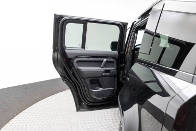 2025 Land Rover Defender S