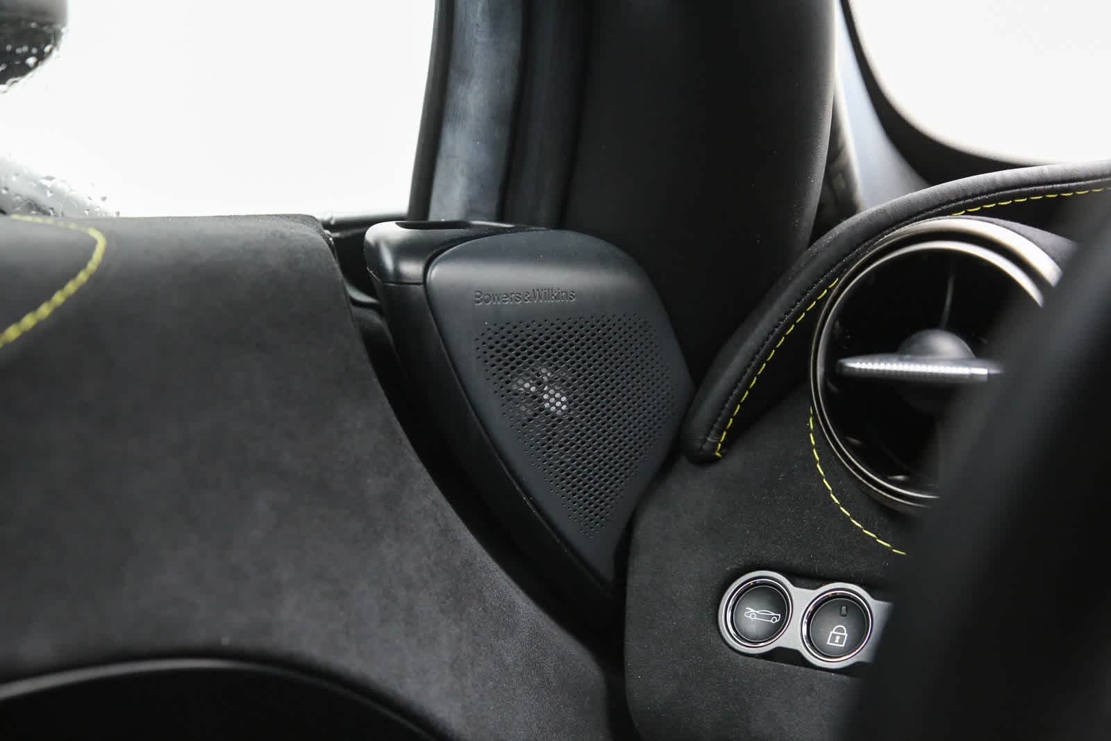 2022 McLaren 720S Spider