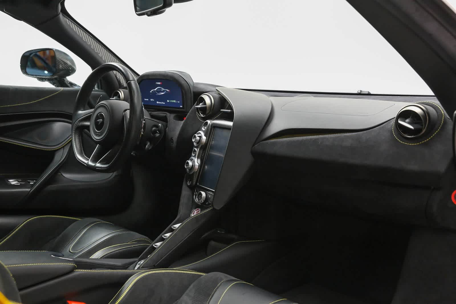 2022 McLaren 720S Spider