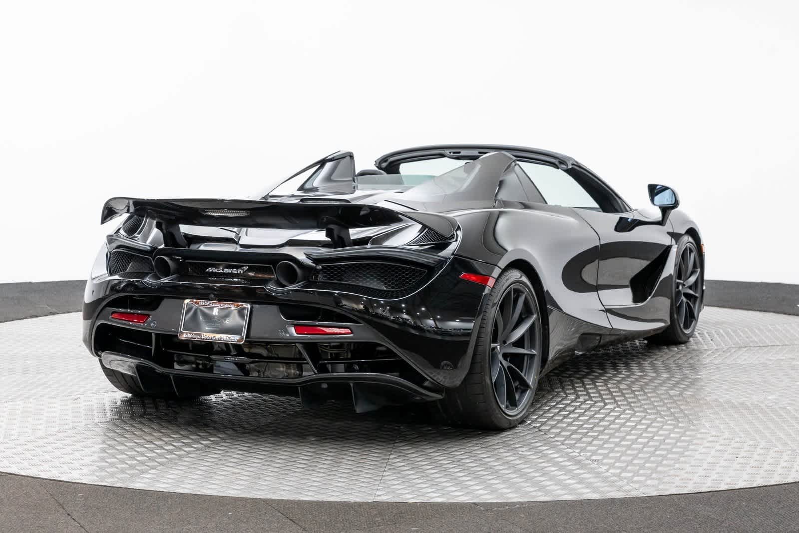2023 McLaren 720S Spider