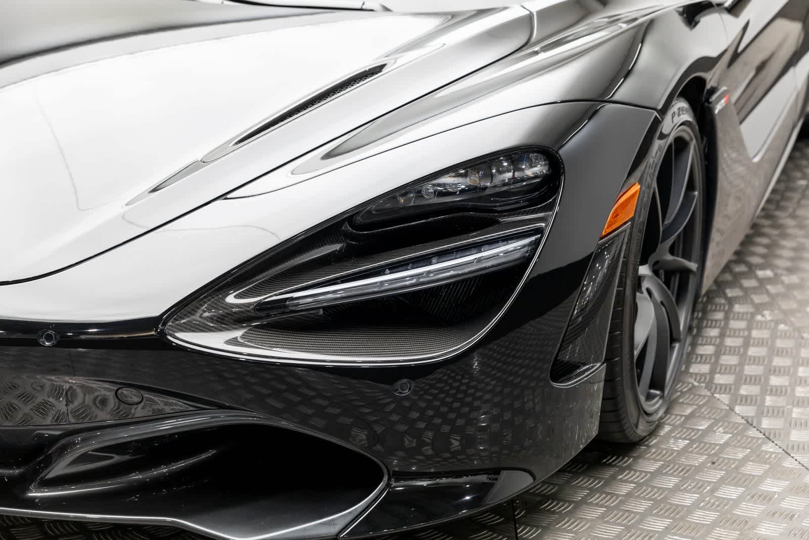 2023 McLaren 720S Spider