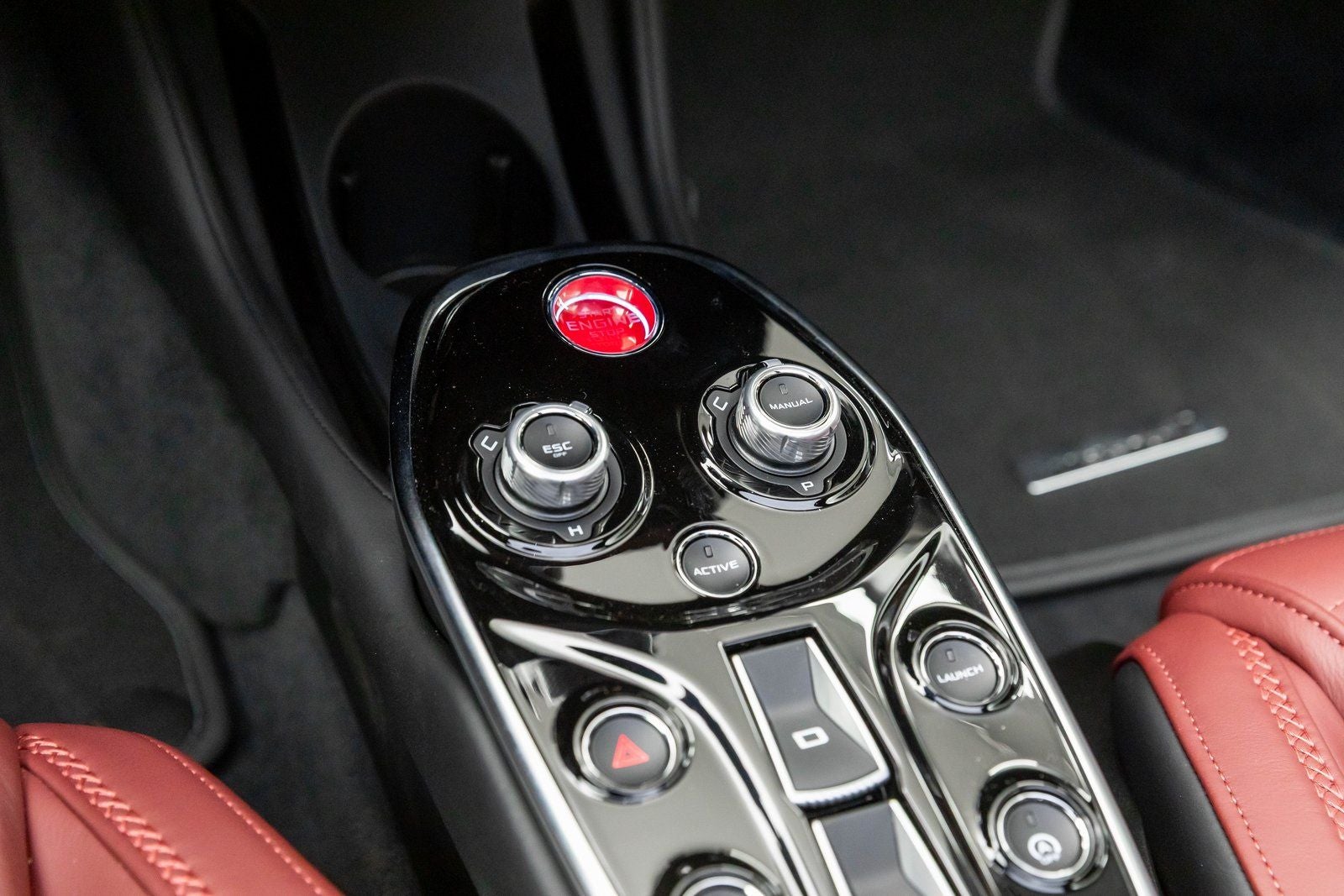 2025 McLaren GTS Coupe