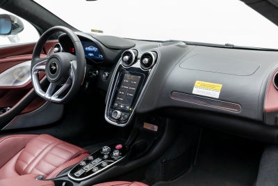 2025 McLaren GTS Coupe