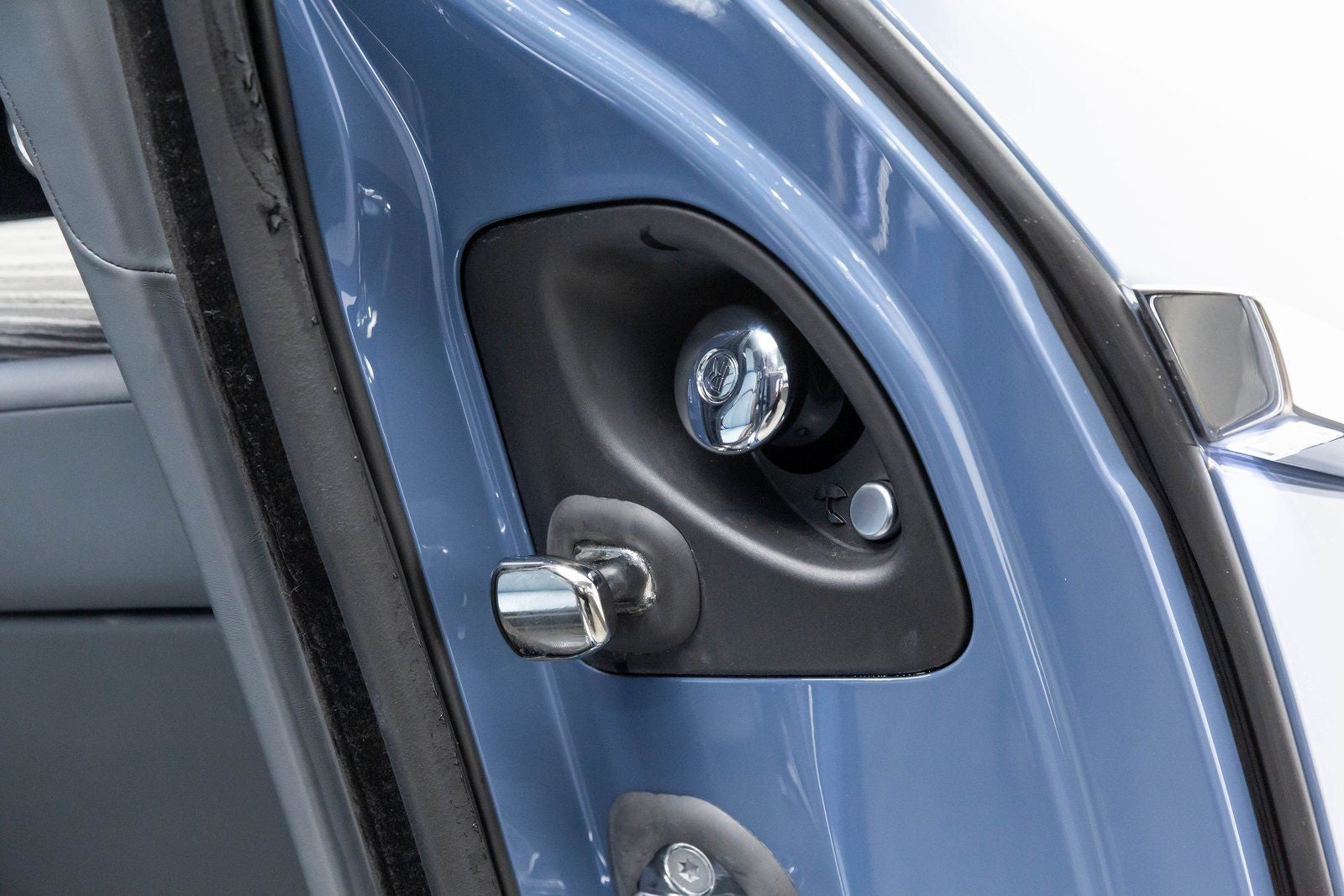 2024 Rolls-Royce Spectre Coupe