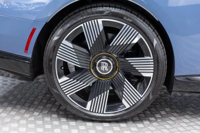 2024 Rolls-Royce Spectre Coupe