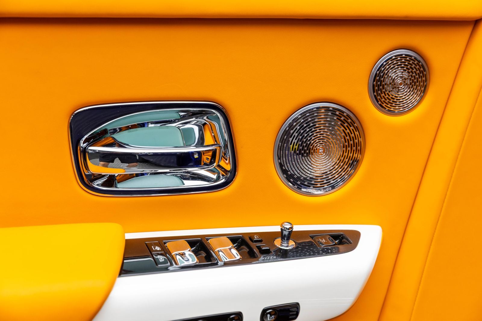 2023 Rolls-Royce Phantom Sedan