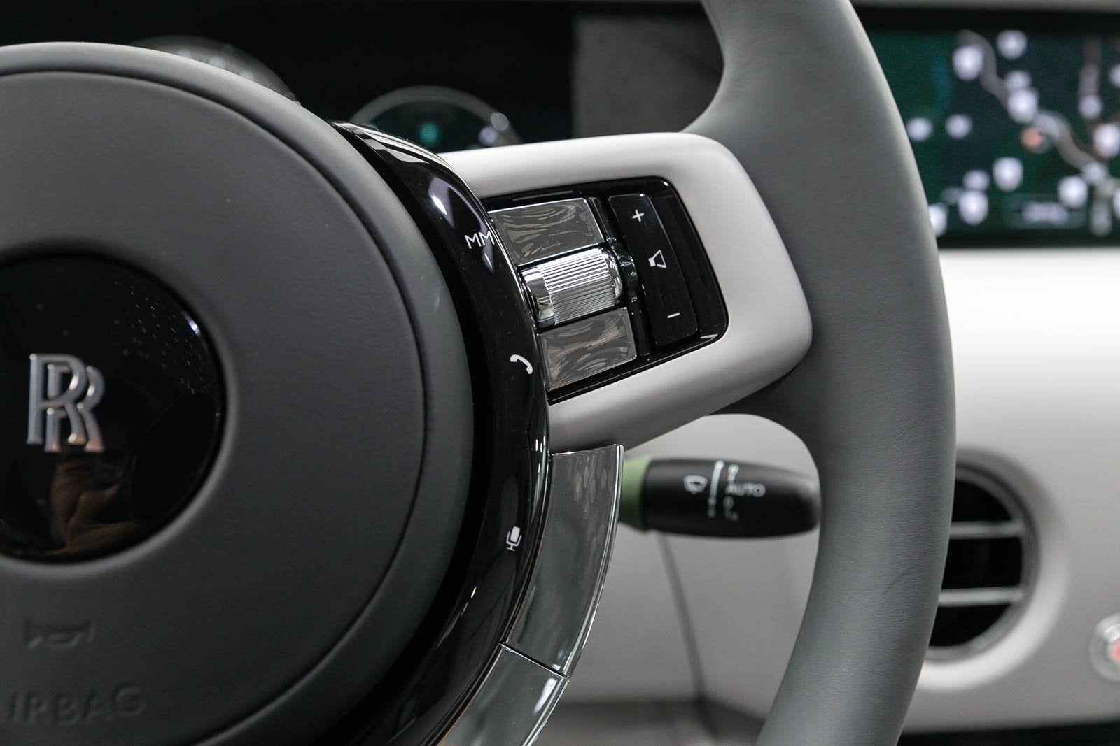 2024 Rolls-Royce Phantom Plantino