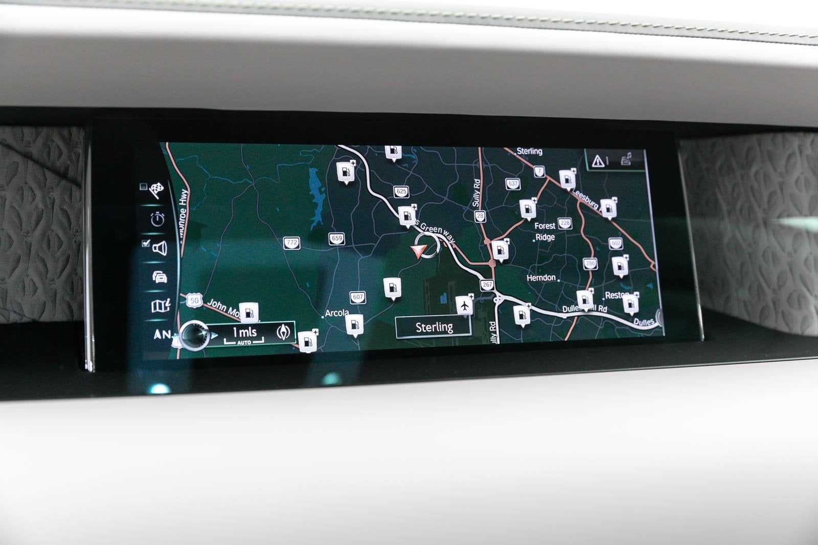 2024 Rolls-Royce Phantom Plantino