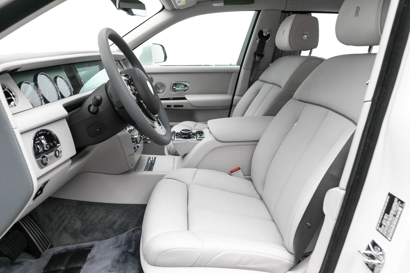 2024 Rolls-Royce Phantom Plantino