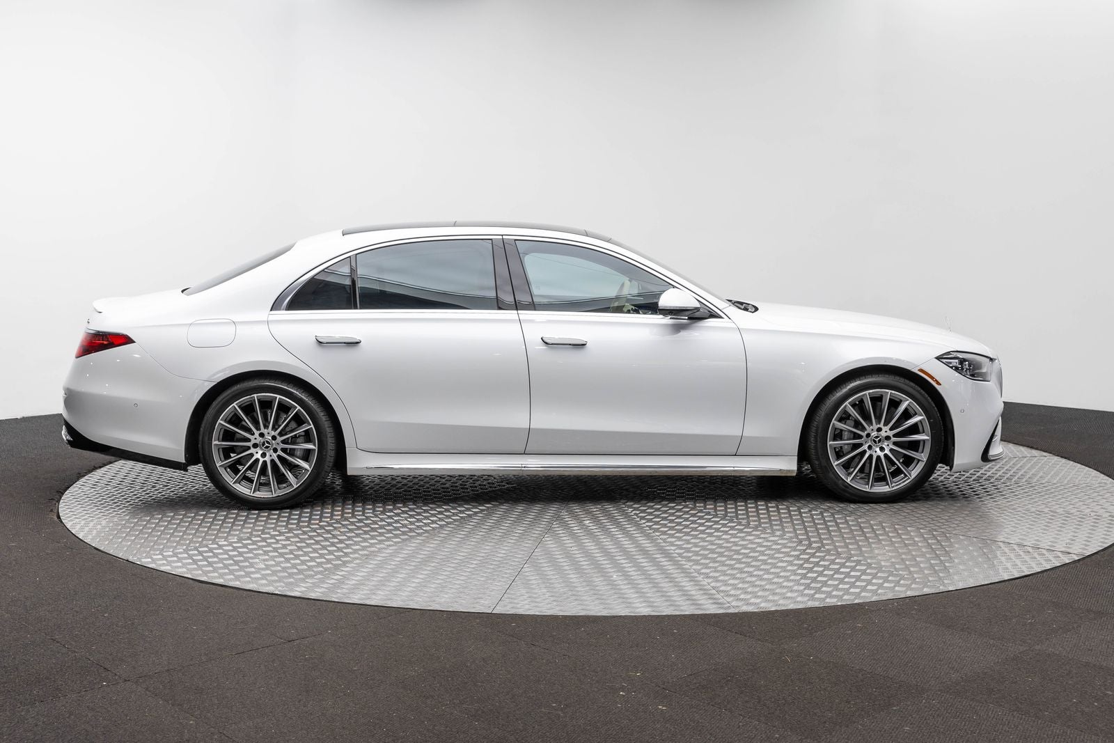 2025 Mercedes-Benz S 580 S 580
