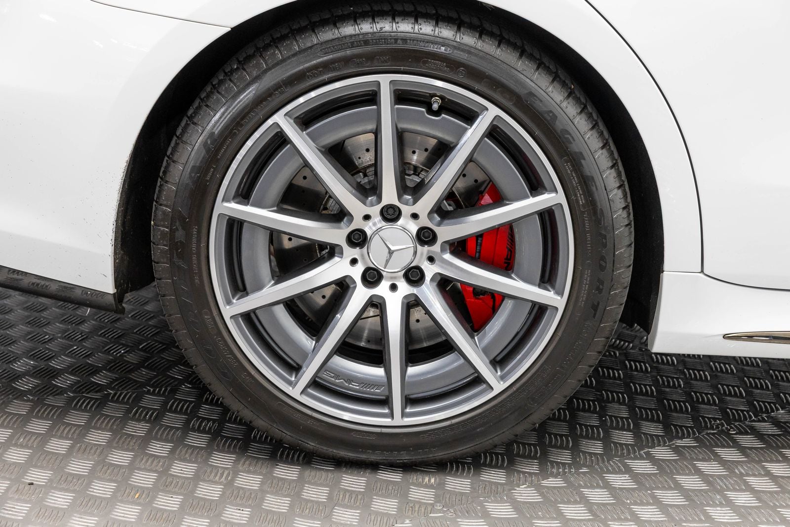 2025 Mercedes-Benz AMG® S 63 E AMG® S 63 E
