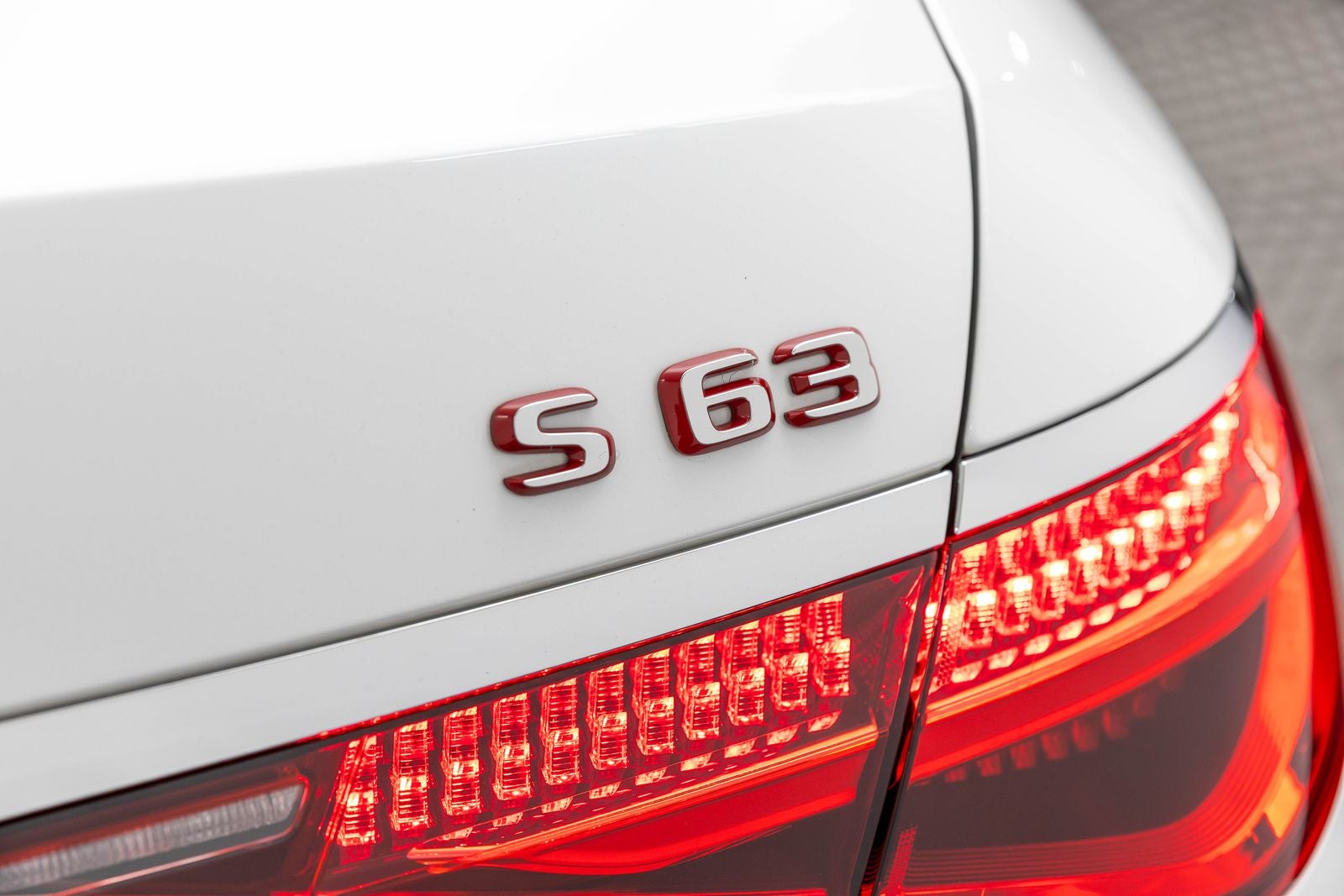 2025 Mercedes-Benz AMG® S 63 E AMG® S 63 E