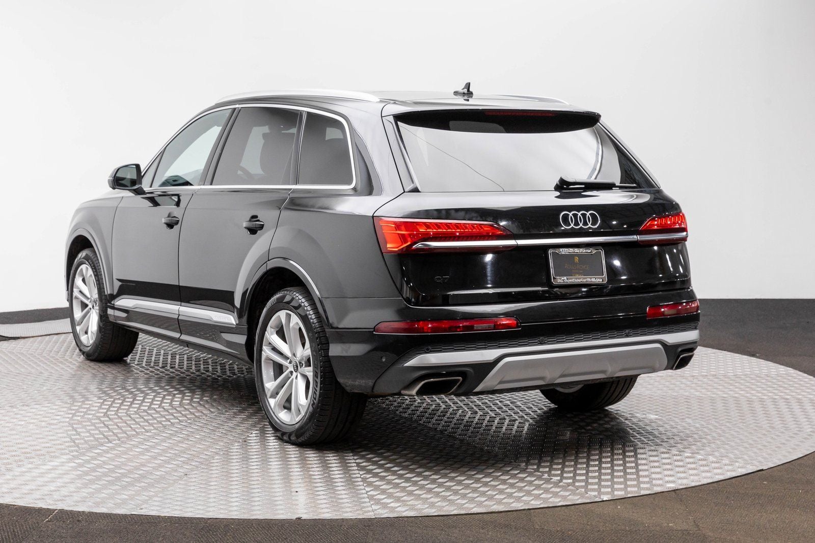 2025 Audi Q7 Premium Plus