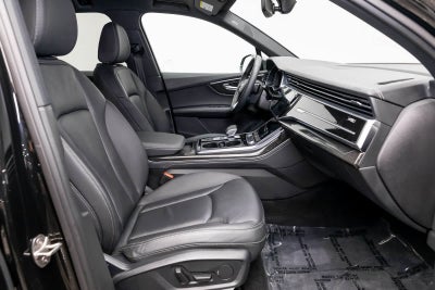 2025 Audi Q7 Premium Plus