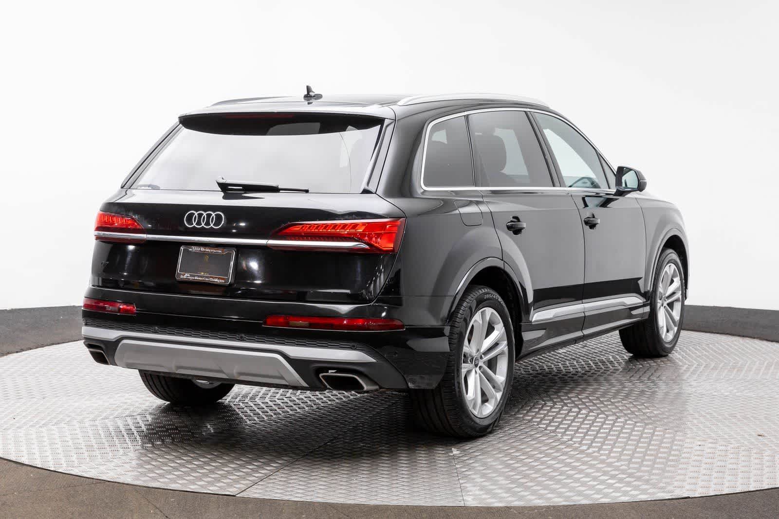 2025 Audi Q7 Premium Plus